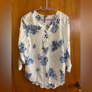 Brina & Em blue and white top